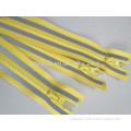 Various colours 3# 5# 8# 10# close-end reflective plastic resin zippers